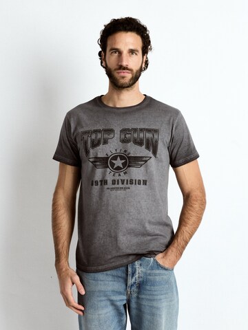 TOP GUN Shirt 'TG25023' in Grey: front