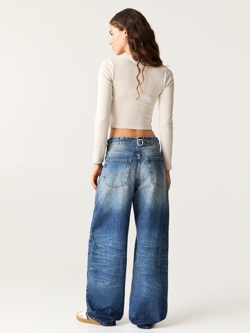 Pull&Bear Koszulka w kolorze beżowy