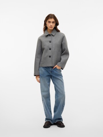 VERO MODA Kevad-sügisjope 'FORTUNEMIE', värv hall