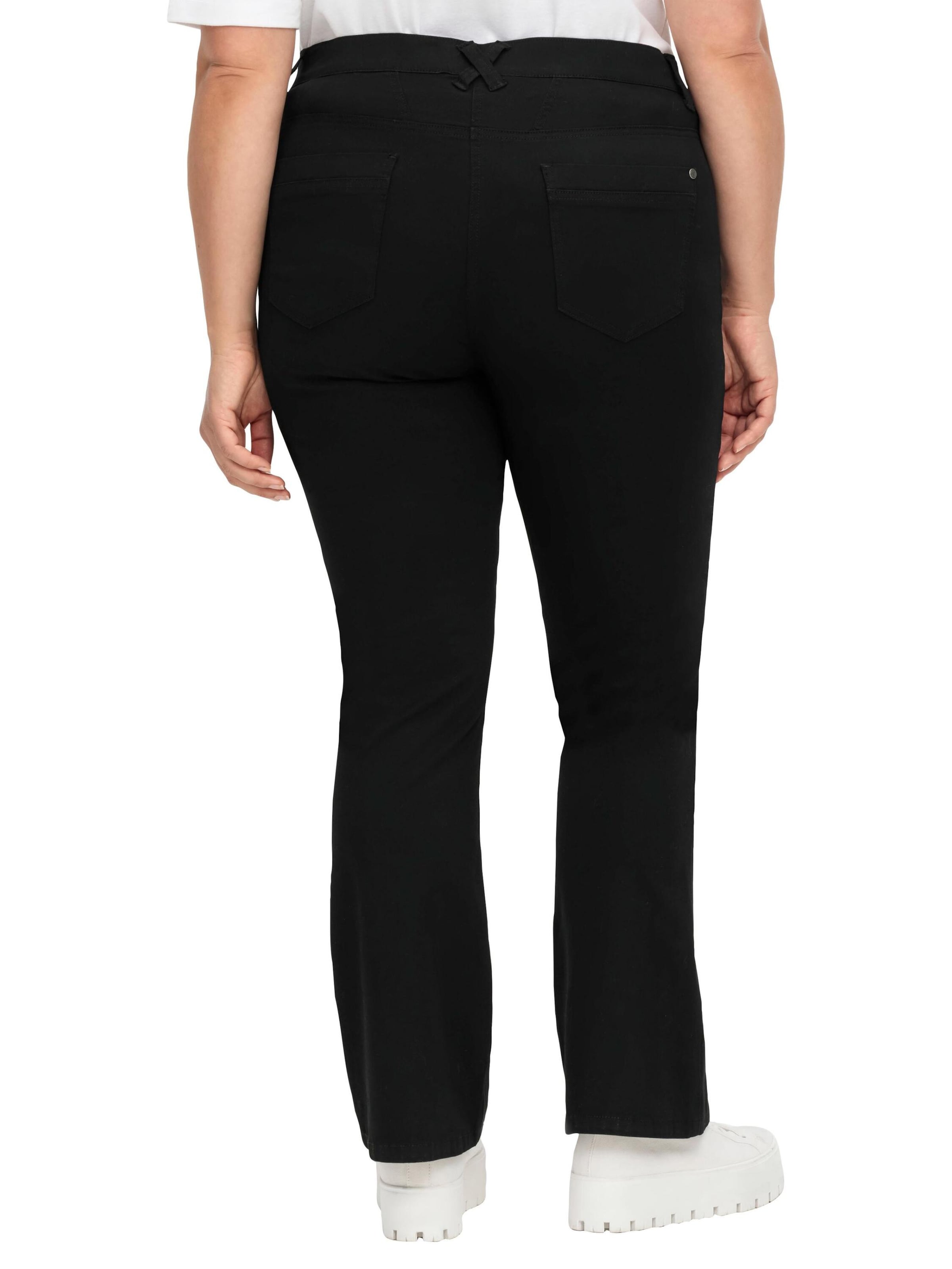 Bootcut Jeans 'Susanne' de la SHEEGO pe negru