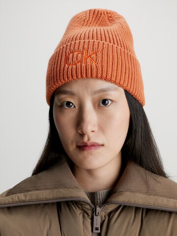 Bonnet Calvin Klein en orange : devant