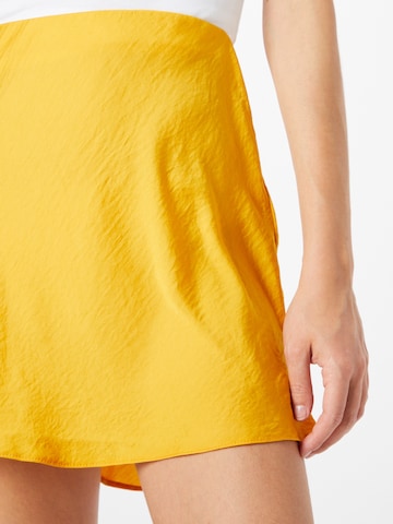 Nasty Gal - Saia em amarelo