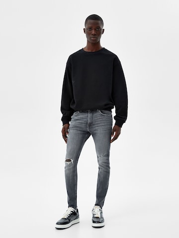 Bershka Skinny Fit Дънки в сиво