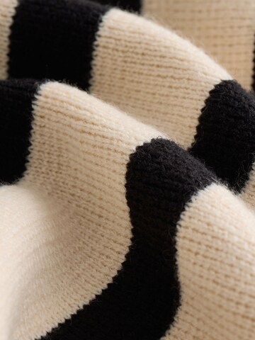 Next - Jersey en negro