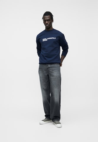KARL LAGERFELD JEANS Mikina 'ESSENTIAL' - Modrá