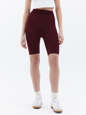 OXXO Skinny Shorts in Lila: Vorderseite