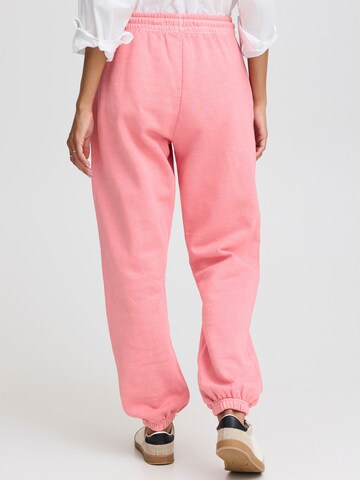 Effilé Pantalon 'Rubi' The Jogg Concept en rose