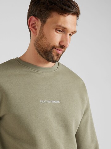 SELECTED HOMME Sweatshirt 'SLHHANKIE' in Green