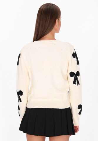 Cardigan MYMO en blanc