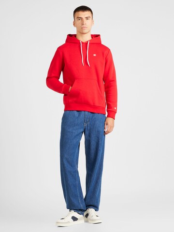 Champion Authentic Athletic Apparel Sweatshirt i röd