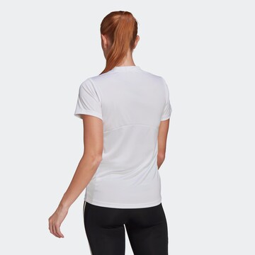 ADIDAS SPORTSWEAR Λειτουργικό μπλουζάκι 'Primeblue Designed 2 Move Logo' σε λευκό