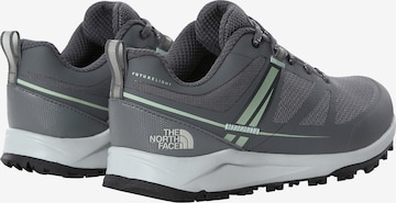 Scarpa bassa di THE NORTH FACE in grigio