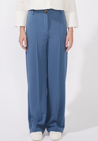 Hailys Loose fit Pleated Pants in Blue: front