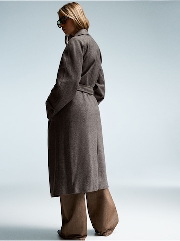 Bershka Between-Seasons Coat in Brown