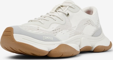 Baskets basses 'Karst 2' CAMPER en blanc : devant