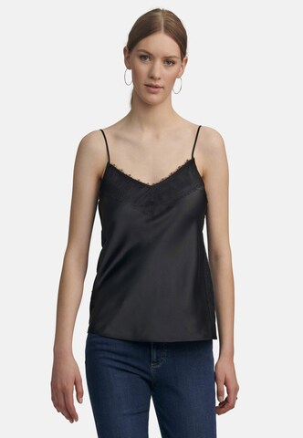 Peter Hahn Top in Black: front