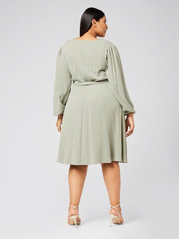 Guido Maria Kretschmer Curvy - Vestido 'Melody' en verde: atrás