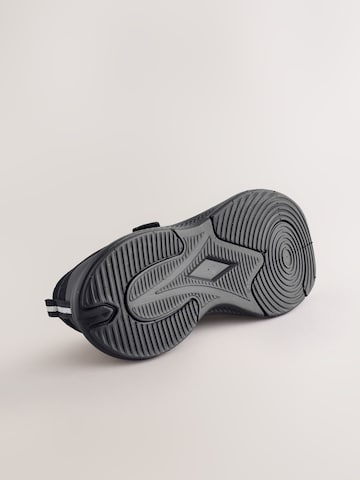 Baskets Next en noir