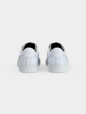 Nike Sportswear Σνίκερ χαμηλό 'CLASSIC' σε λευκό