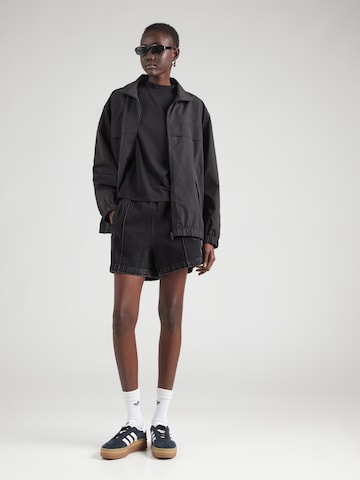 Noisy may Shirt in Zwart