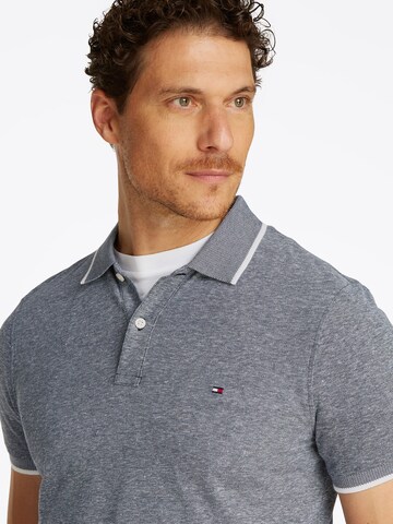 TOMMY HILFIGER Tričko – modrá