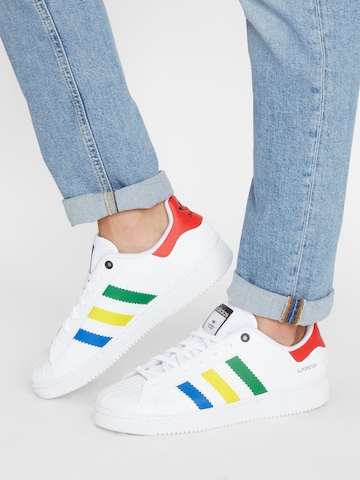 ADIDAS ORIGINALS Sneaker 'Superstar' in Weiß