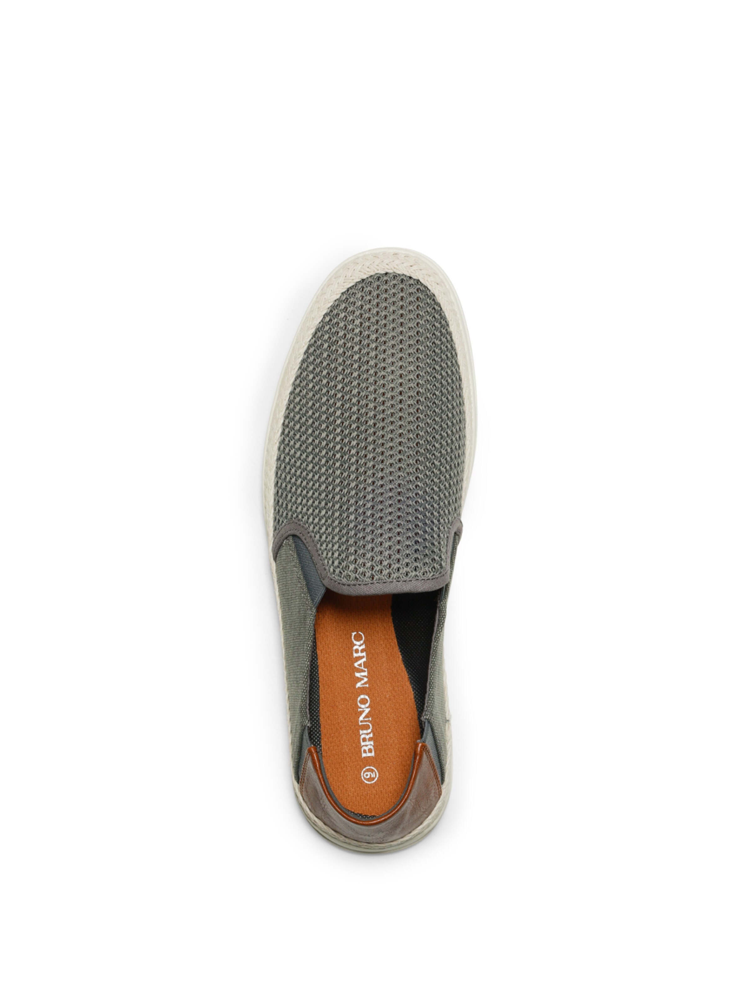 Scarpa slip-on di Bruno Marc in grigio