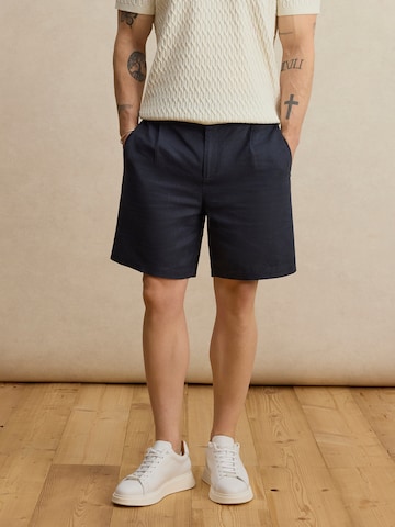 DAN FOX APPAREL Regular Панталон 'Gerrit' в синьо: отпред