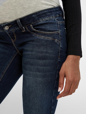 MAMALICIOUS Regular Jeans 'Toron' in Blauw