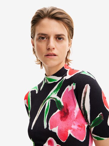 Rochie de la Desigual pe negru