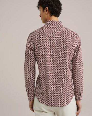 Coupe slim Chemise WE Fashion en rouge