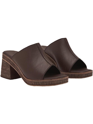 Limoya Mules 'Fanny' in Brown
