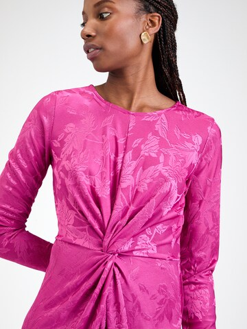 Robe 'VIROSEA' VILA en rose
