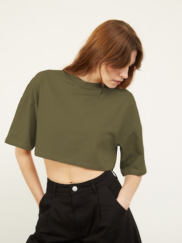 Aligne Shirt 'Crosby' in Green: front