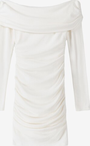 Bershka Obleka | bela barva: sprednja stran