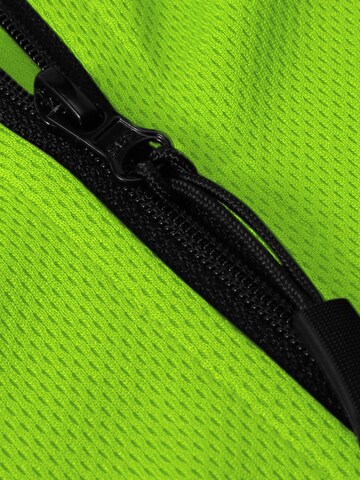 MEETWEE Performance Shirt in Green