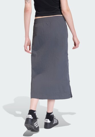 Jupe 'City Tech Woven Zip' ADIDAS SPORTSWEAR en gris