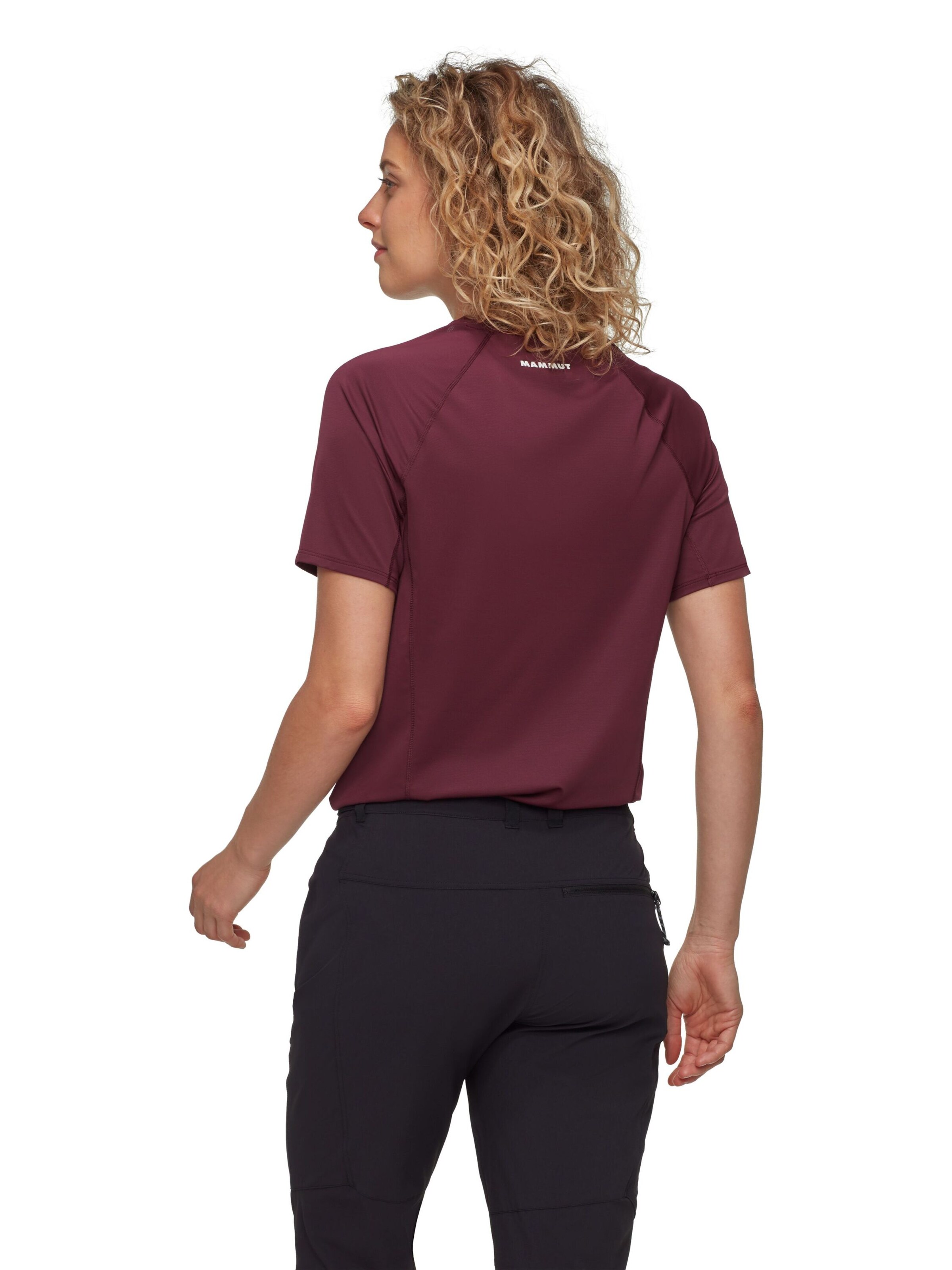 MAMMUT Performance Shirt in Red