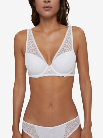 ESPRIT Triangle Bra in White: front