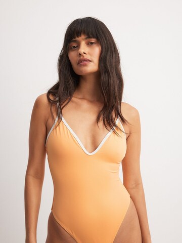 NA-KD Swimsuit in Orange: front