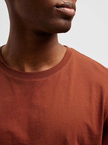 SELECTED HOMME Koszulka 'Aspen' w kolorze czerwony