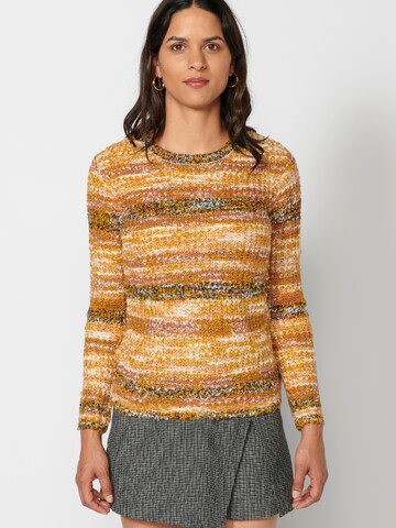 KOROSHI Sweater in Gold: front