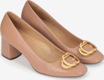 Kazar Pumps in Brown