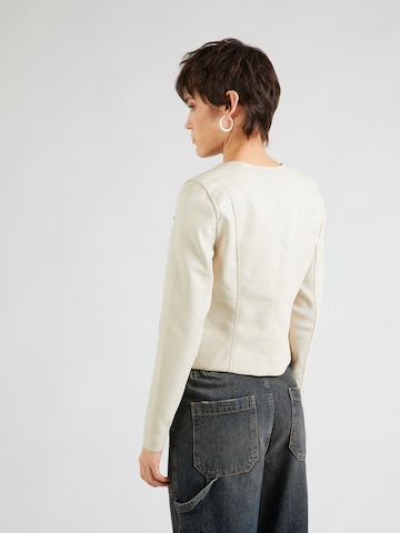 VERO MODA Välikausitakki 'RILEY' värissä beige