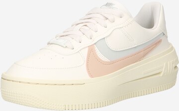 Nike Sportswear Matalavartiset tennarit 'AF1 PLT.AF.ORM' värissä valkoinen: edessä