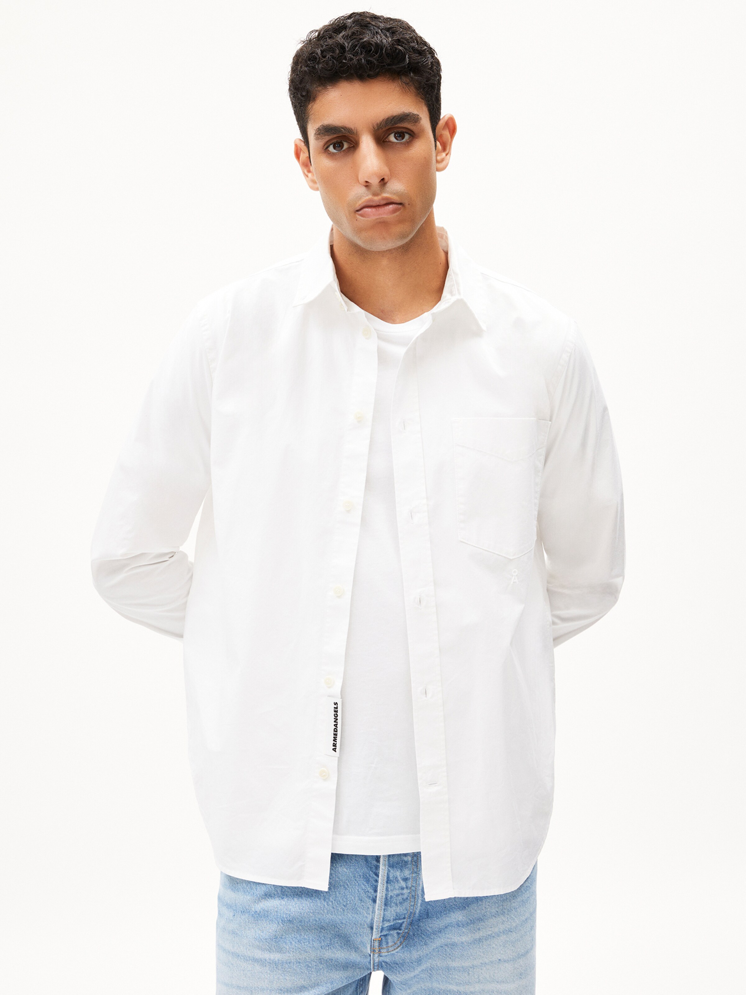Fit confort Chemise ARMEDANGELS en blanc : devant