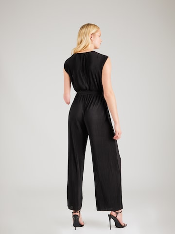 Tuta jumpsuit di River Island in nero