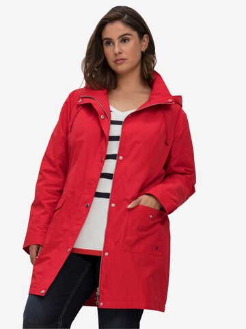 SHEEGO Between-Season Jacket in Red: front
