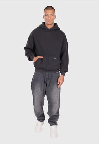 Dropsize Sweatshirt in Schwarz