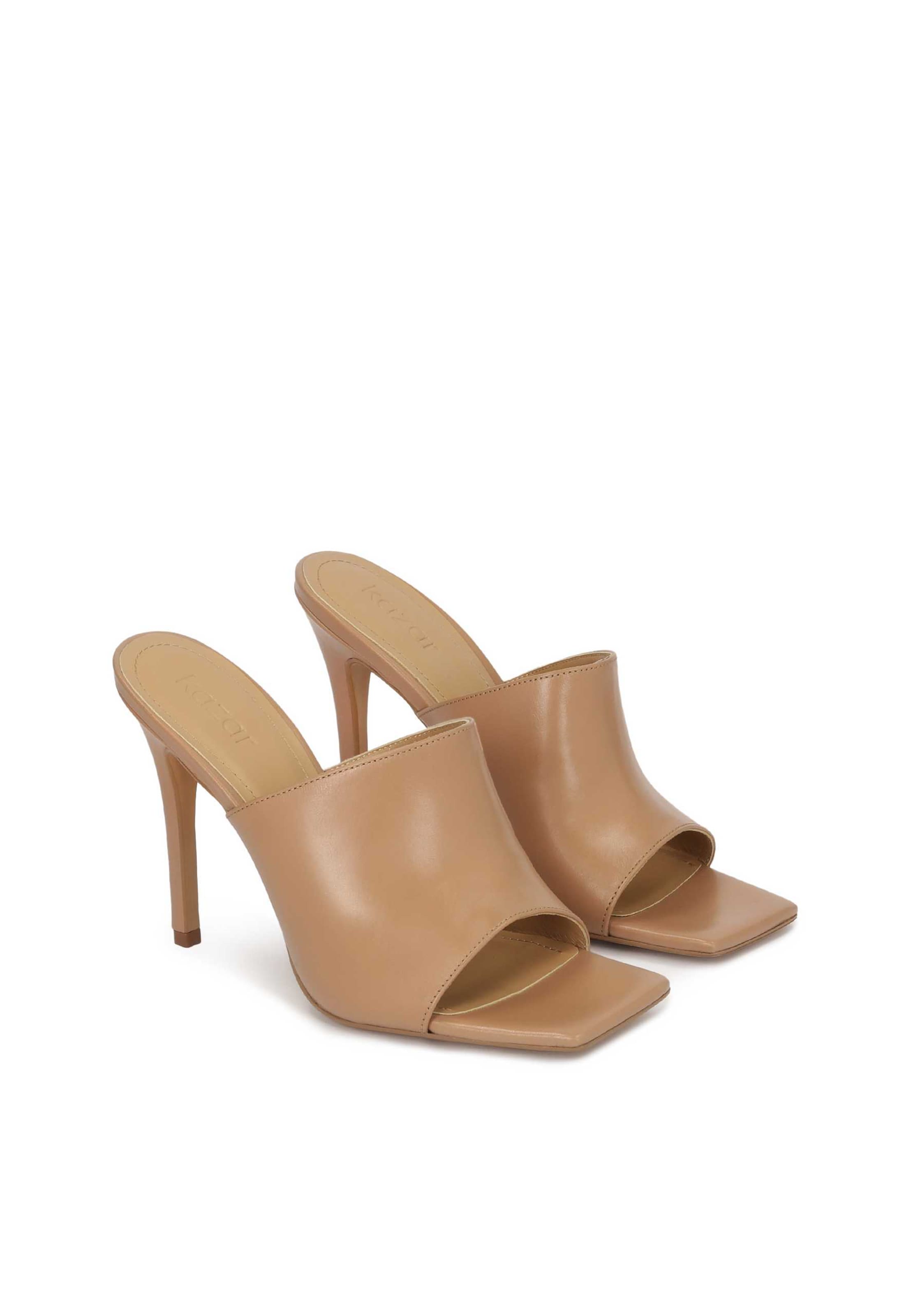 Zoccoletto di Kazar in beige